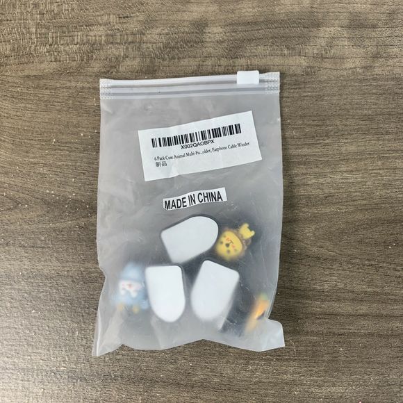 6 Pack Cute Animal Car Mini Hook Self Adhesive Hooks for Keys Earphone Hanging - Picture 8 of 13